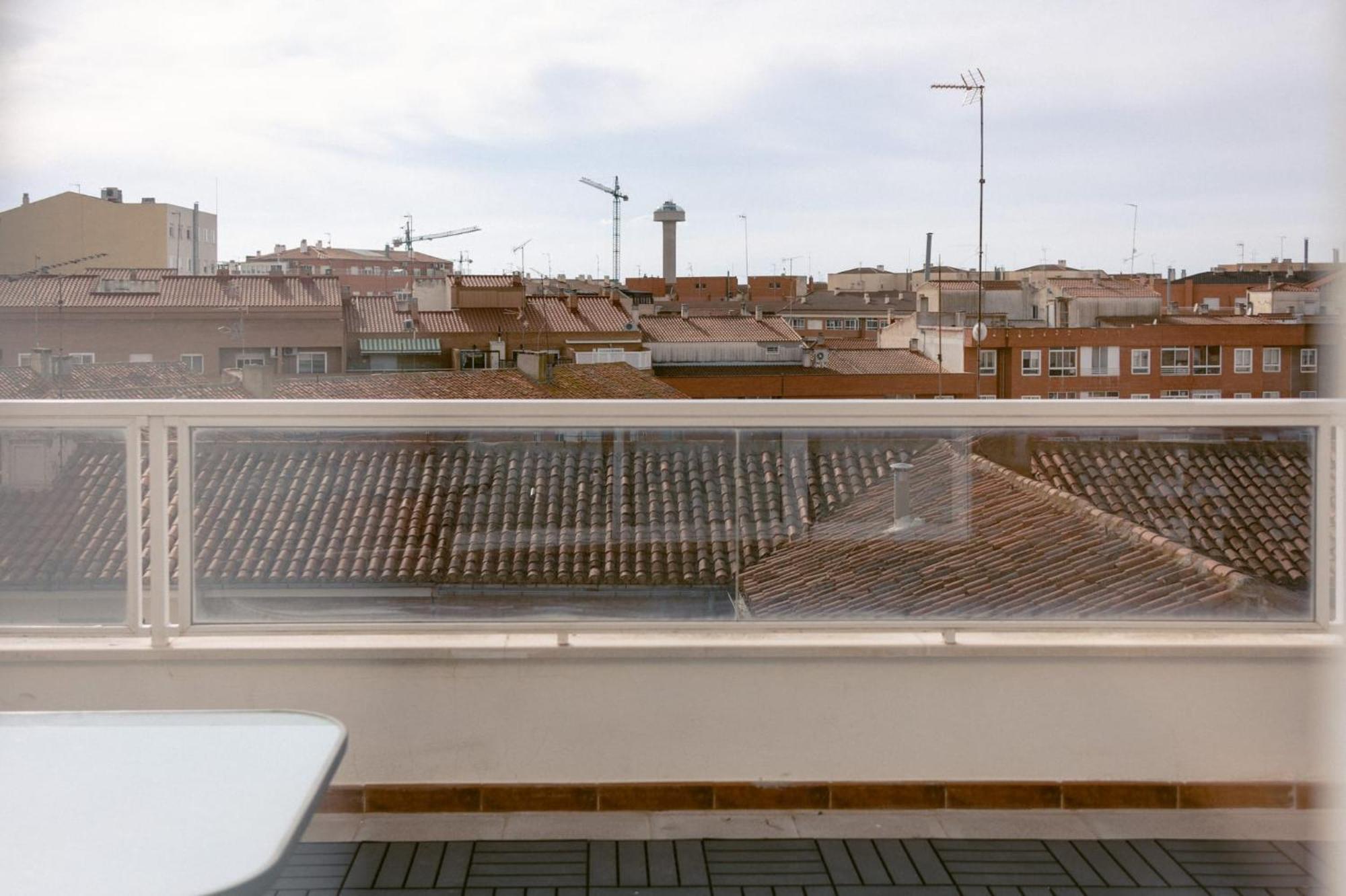 Espectacular Atico De 2 Dormitorios Con Garaje Y Terraza Privada De 30 M2 Albacete Exterior foto